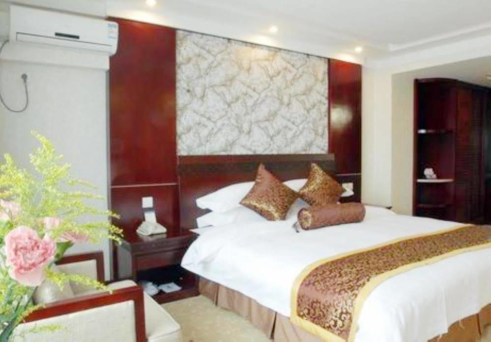Super 8 Hotel Xian Da Yan Ta Ngoại thất bức ảnh