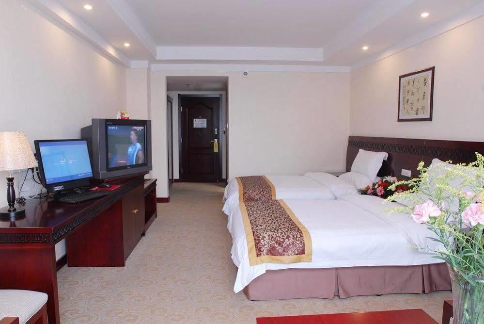 Super 8 Hotel Xian Da Yan Ta Phòng bức ảnh